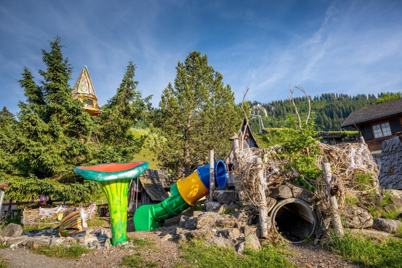 The Swiss Paradise 2 With Garden, Whirlpool, And Mountain Panorama